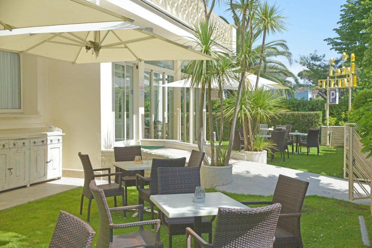 Hotel Pigalle Forte dei Marmi Buitenkant foto
